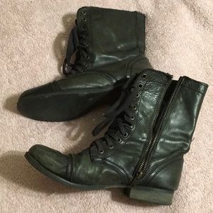 🎀CLOSET CLEAR-OUT🎀 used troopa boot